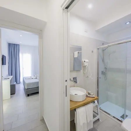 Ossuna Bay Boutique 3*