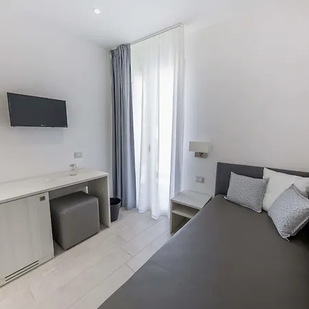 Ossuna Bay Hotel Cefalù