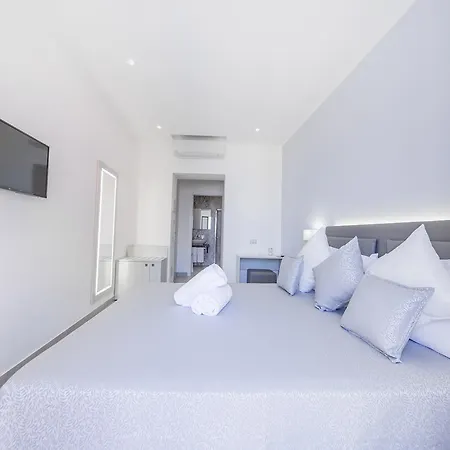 Ossuna Bay Boutique Hotel