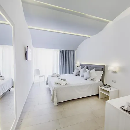 Ossuna Bay Boutique 3* Cefalù