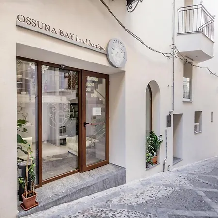 Ossuna Bay Boutique 3*