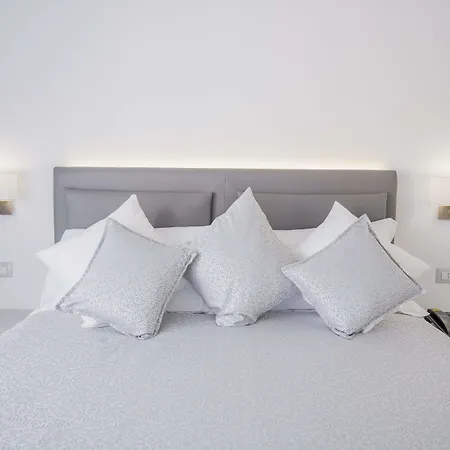Ossuna Bay Hotel 3*