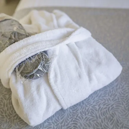 Ossuna Bay Boutique فندق تْشيفالو