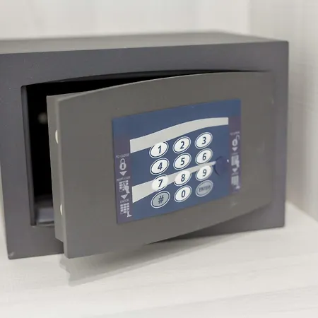 فندق Ossuna Bay Boutique تْشيفالو