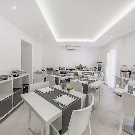 فندق Ossuna Bay Boutique 3*