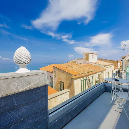 Ossuna Bay Hotel 3*